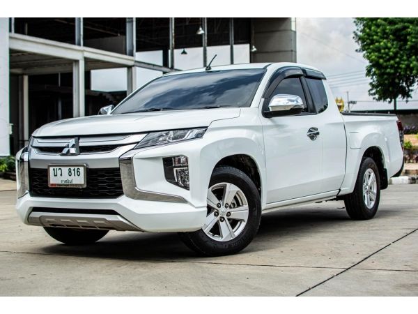 ซื้อเลย รถบ้านมือเดียว ต่อป้ายแดง 2020 Mitsubishi TRITON 2.5 Mega GLX